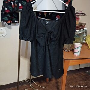 SHEIN Black Eyelet Puff Sleeve Blouse